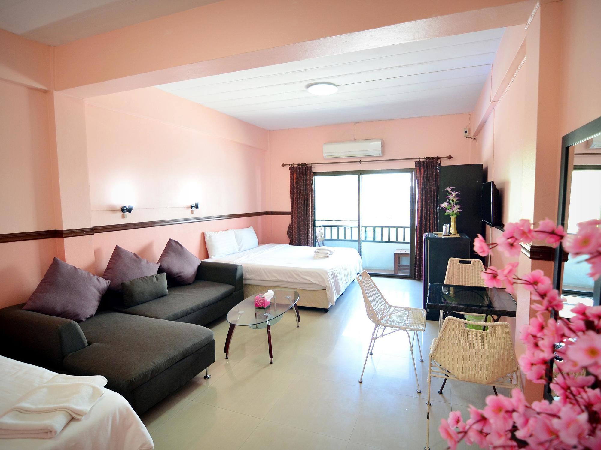 מלון פאטאיה The Famous House - Jomtien מראה חיצוני תמונה